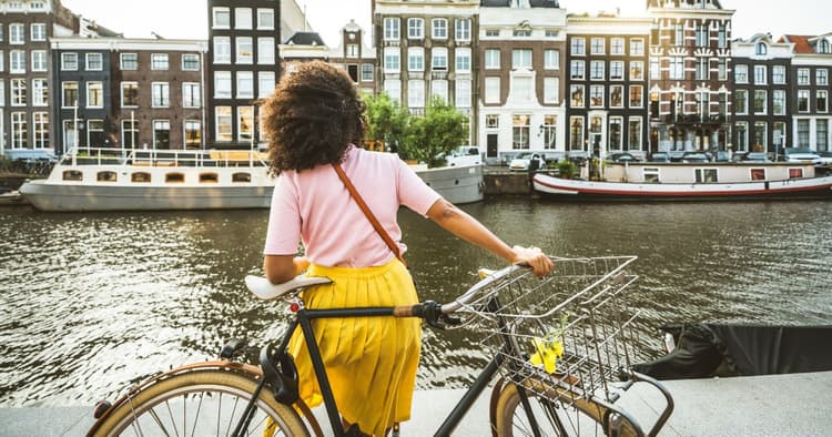 Feel at home fast with De Gruijter & Co. relocation specialists